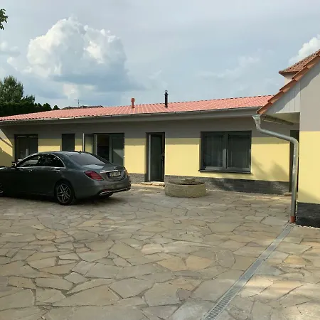 V Zátiší *