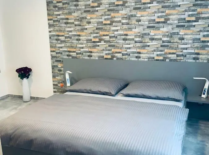 V Zátiší Pensión